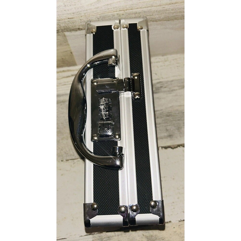 Vaultz Portable Locking Medicine Case Combination Lock Black VZ00361 Open Box - Picture 3 of 10